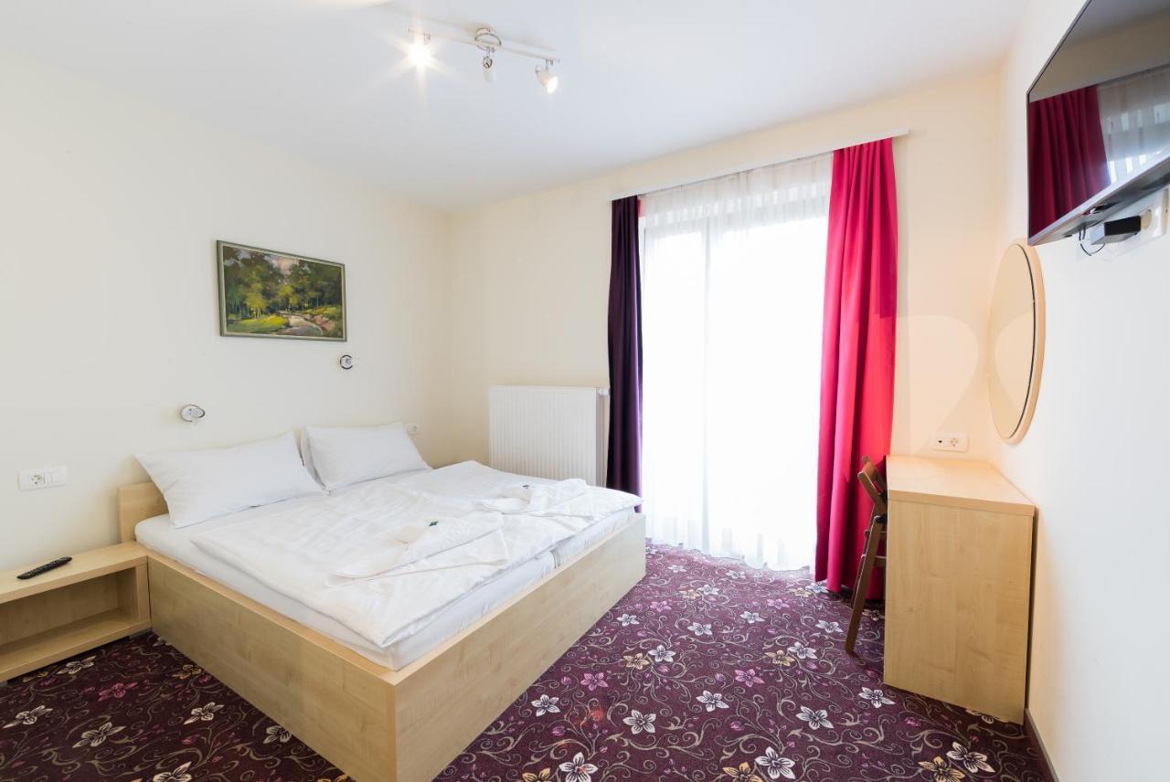 Hotel Jakec Trije Kralji Na Pohorju Zgornja Loznica المظهر الخارجي الصورة