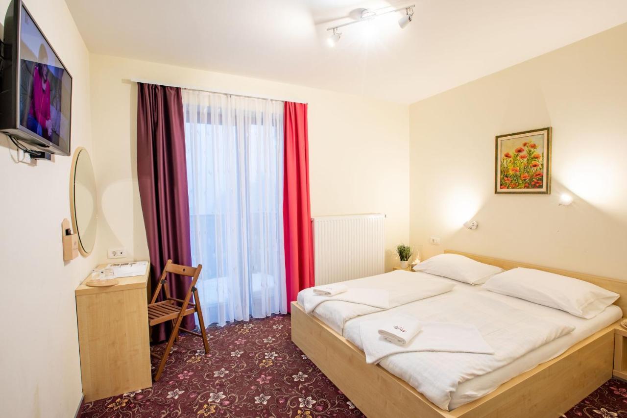 Hotel Jakec Trije Kralji Na Pohorju Zgornja Loznica المظهر الخارجي الصورة